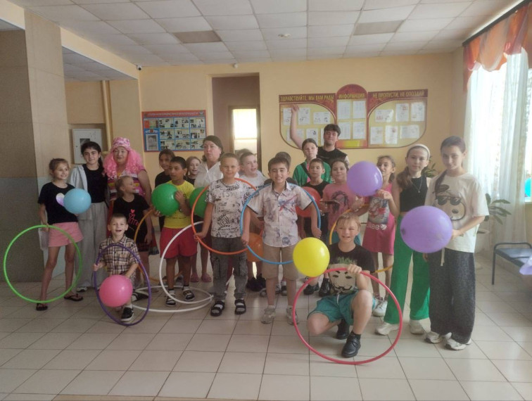 "В стране веселых игр".